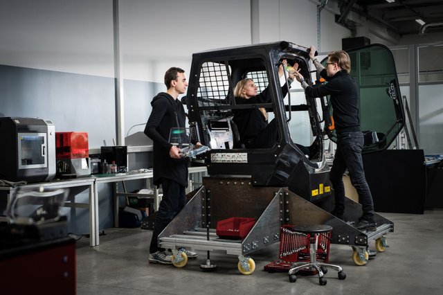 Hardware Engineering Team_WayRay AG